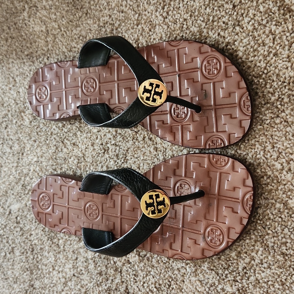 tory burch thora flip flop